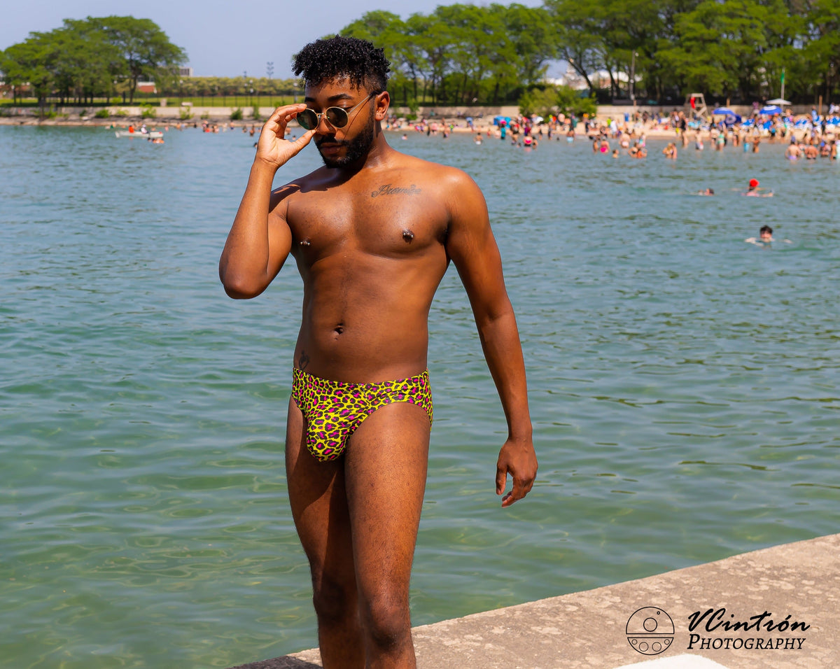 Tarzan — Bikini